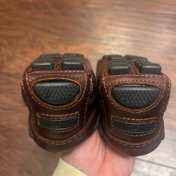 Classic Minnetonka Driving Mocassin-NWOT Men’s-size 8 and Women’s size 10 - Picture 5 of 11